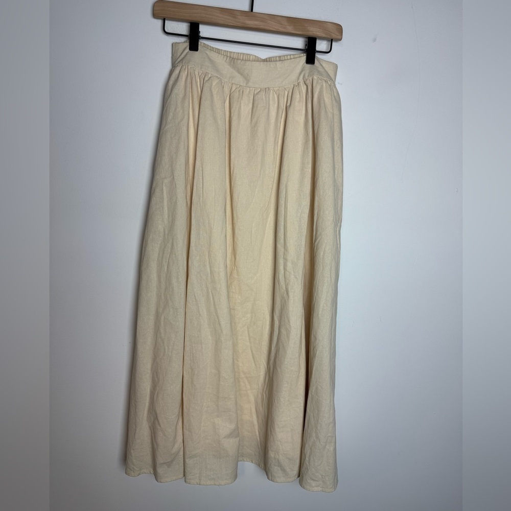 Billy J beige maxi skirt 100% cotton Size 8 high slit